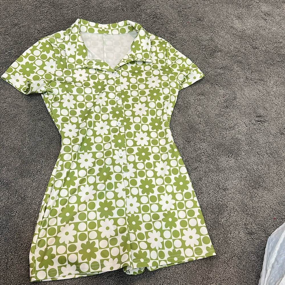 Green and white patterned romper size small